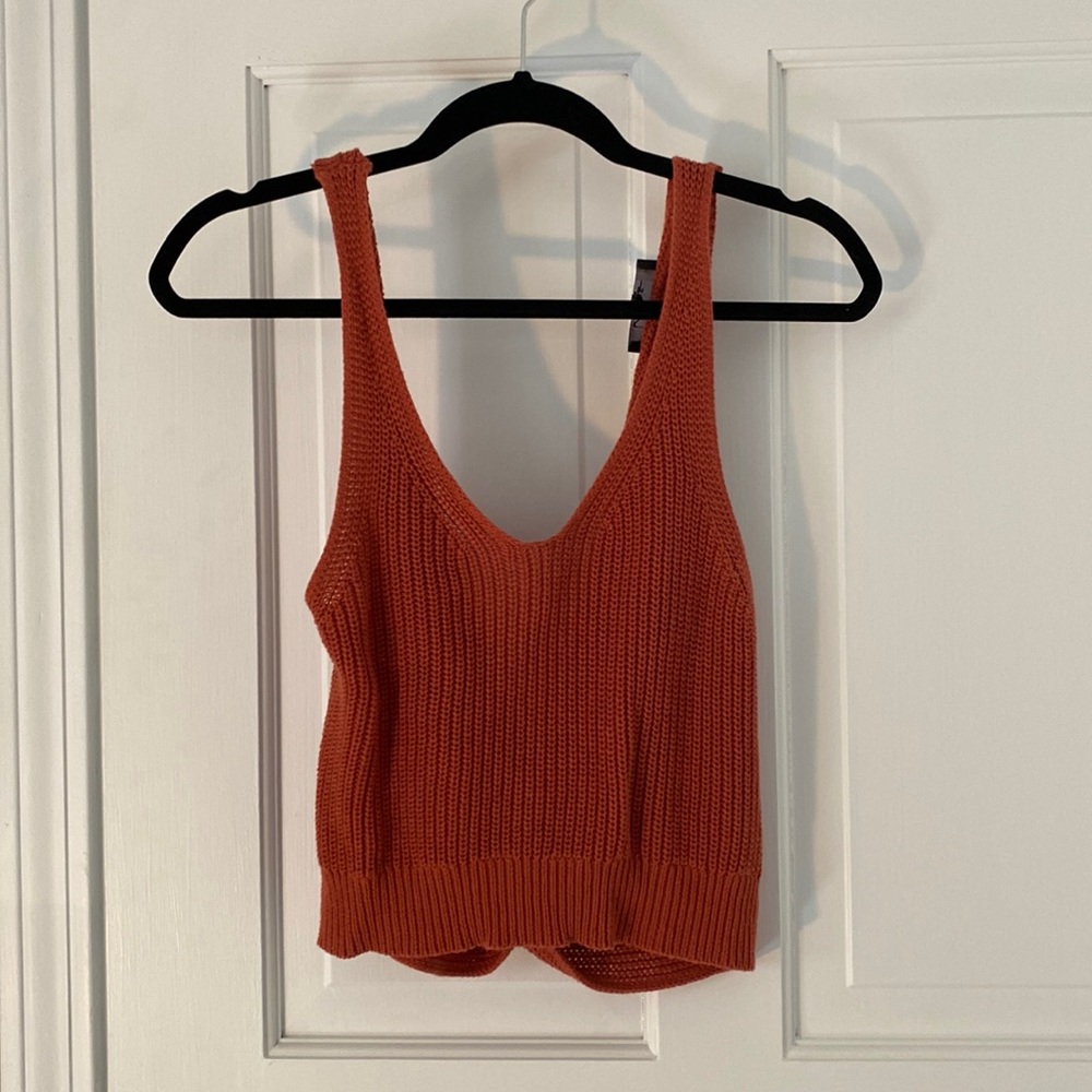 LuLus Crop Top